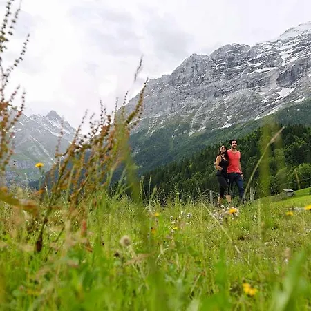 Hotel Aspen Alpine Lifestyle 4*